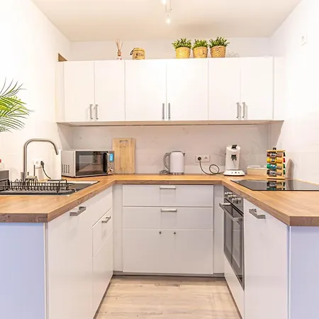 Apartment Leverkusen * Leverkusen